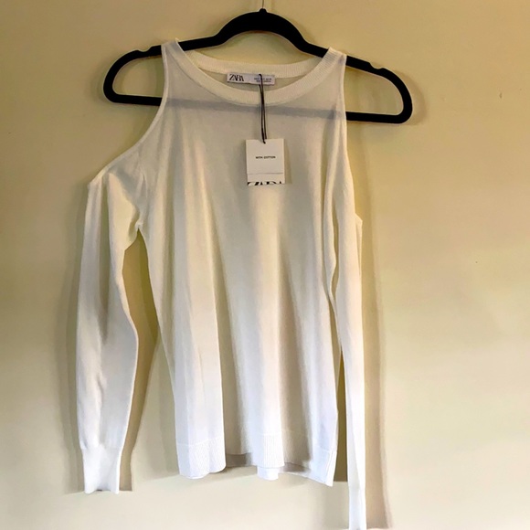 Zara Tops - ZARA NWT white cold shoulder long sleeve top blouse comfy basic S